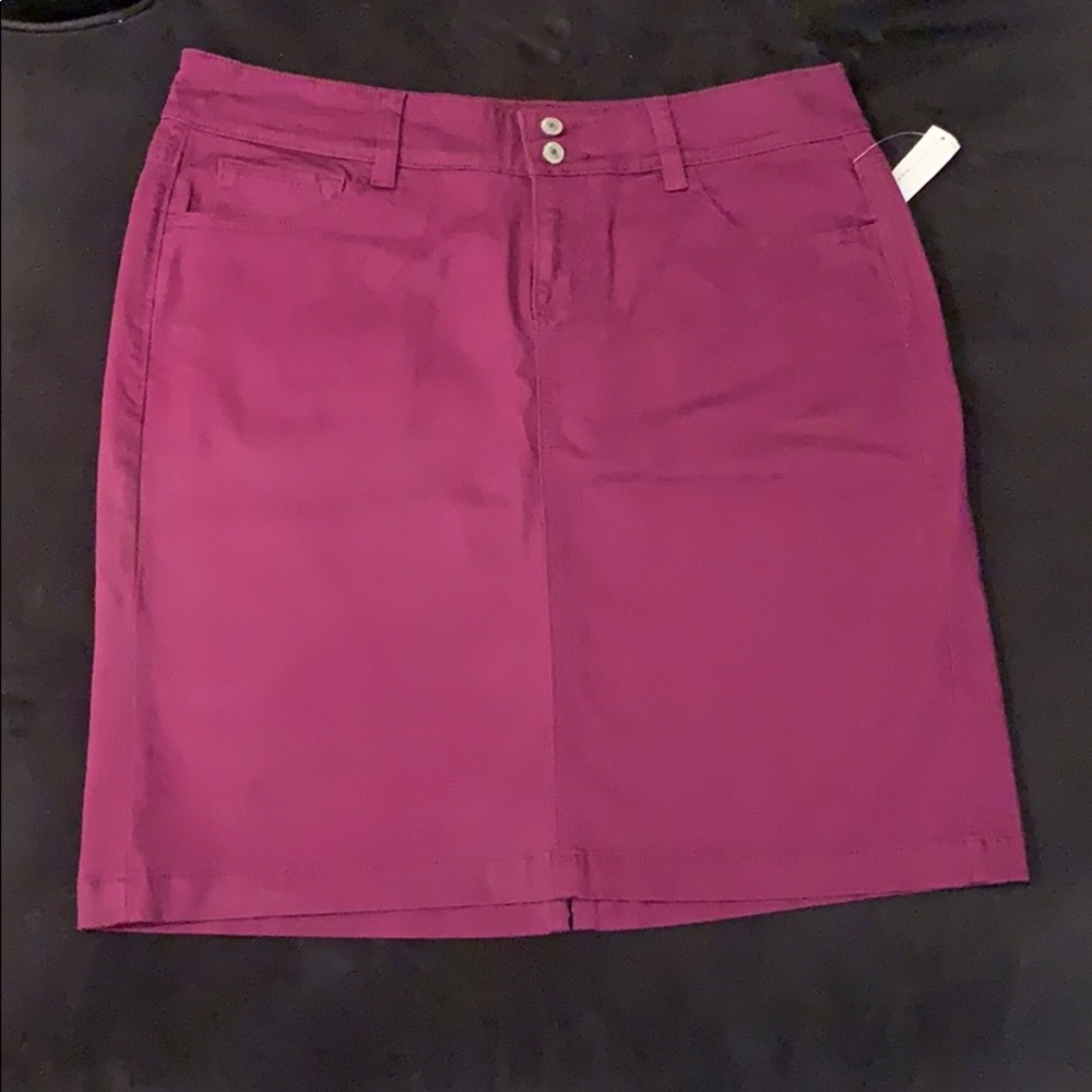 Grape Colored Old Navy Denim Skirt Size 12 Petite